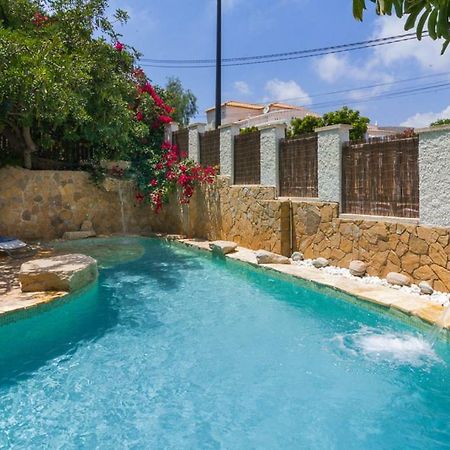 Bright Villa With Salt Water Pool El Campello Esterno foto